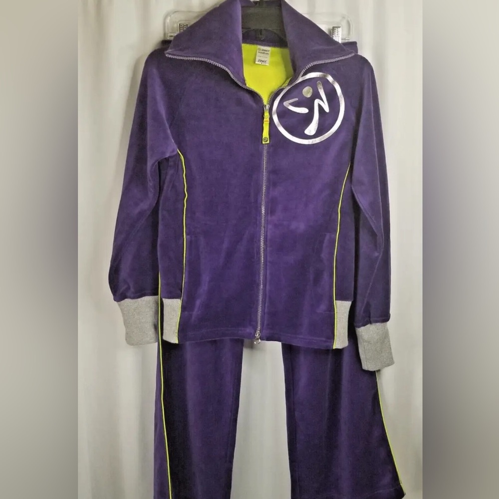 RARE vintage Zumba velour jogging set jacket sz M and pants Sz L.